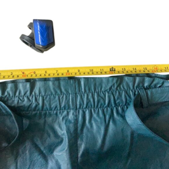 Made in Italy – Elegant Blue Faux Leather Skirt Medium - Picture 11 of 12